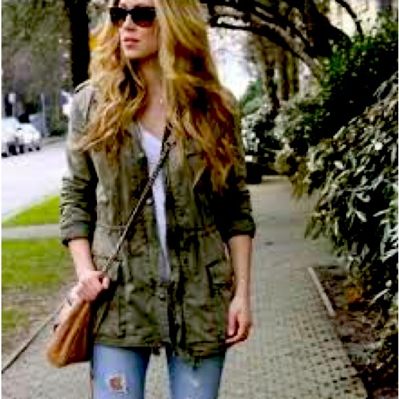 Talula Aritzia Trooper Jacket S - Picture 7 of 7